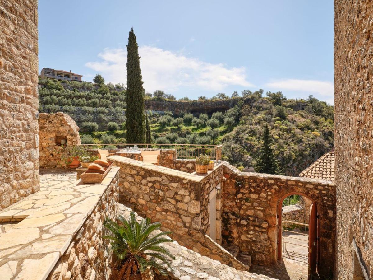 فيلا Petreas Castle كارداميلي المظهر الخارجي الصورة
